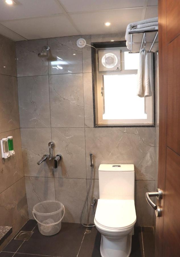 Sharman Suites 浦那 外观 照片