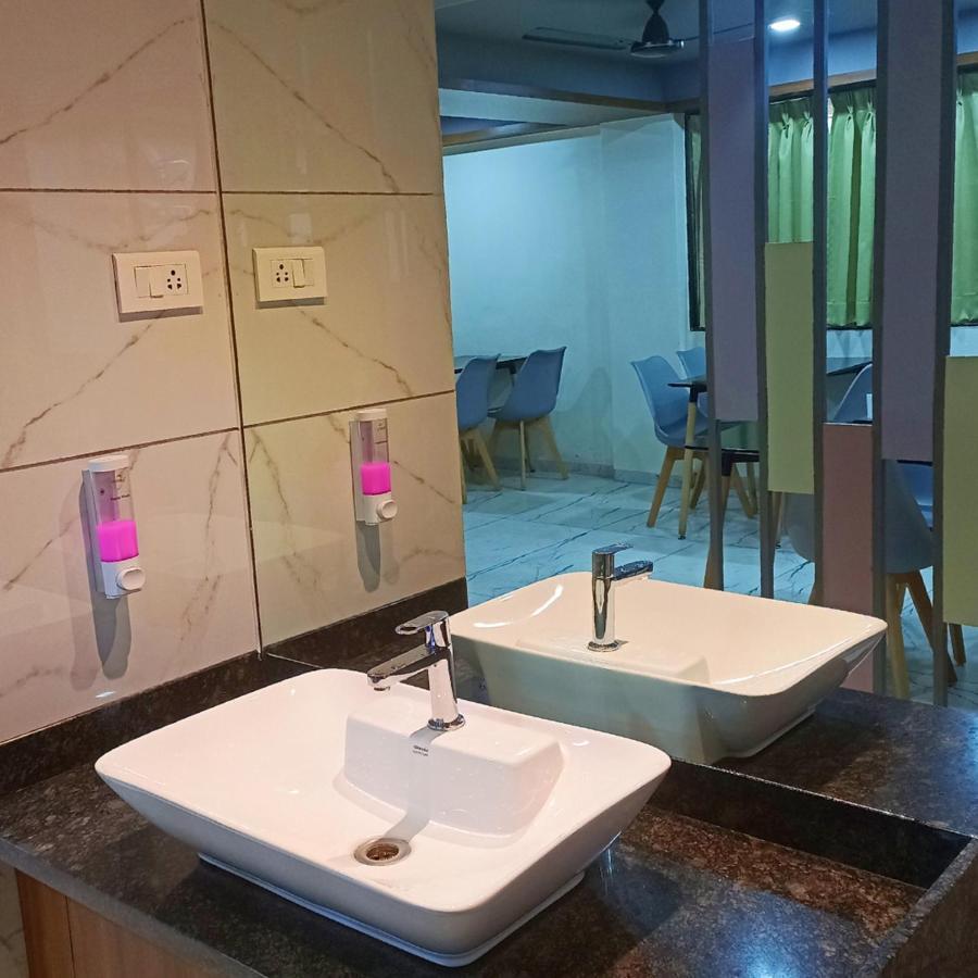 Sharman Suites 浦那 外观 照片